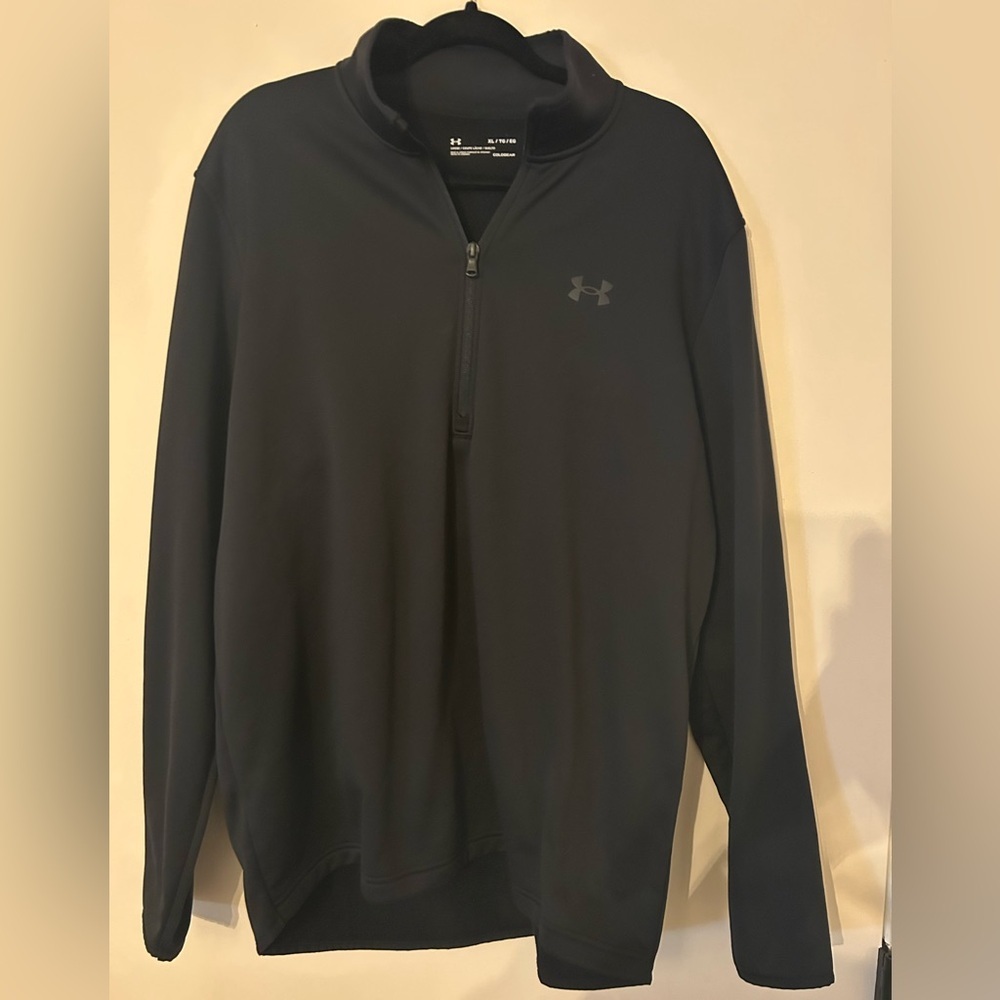 Men’s XL Under Armour cold gear black quarter zip up sweatshirt.